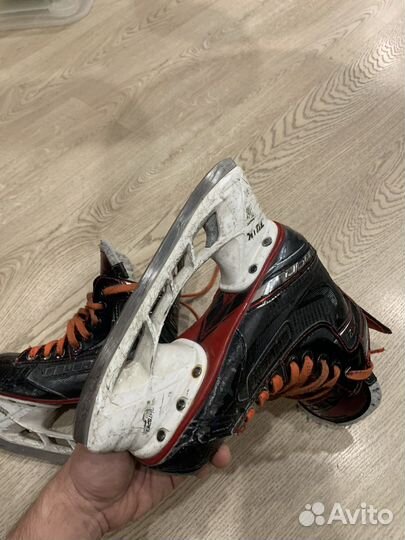Коньки хоккейные bauer vapor x2,7