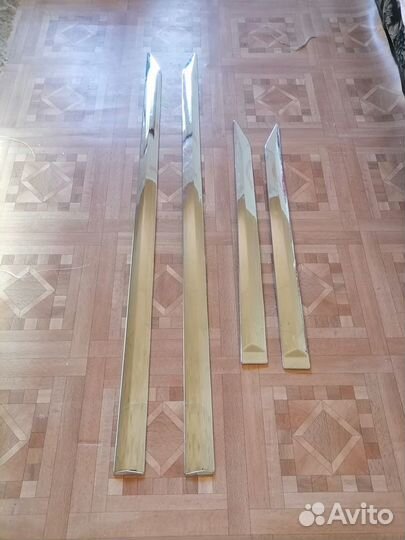 Комплект молдингов дверей mitsubishi pajero sport