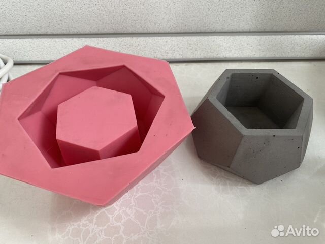 Силиконовая форма для бетона и гипса