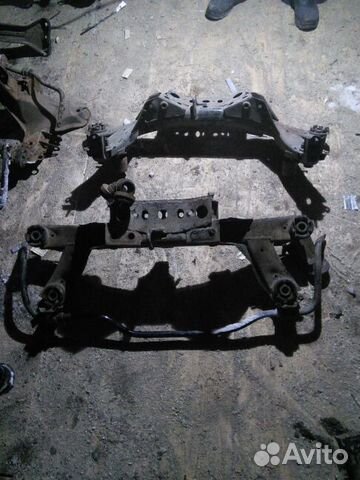 Подрамник задний тойота авенсис 2