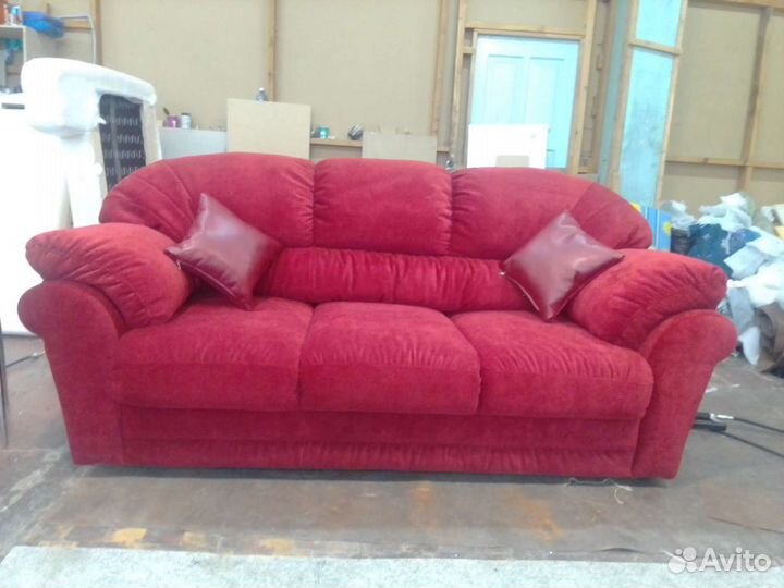 Перетяжка диванов любой сложности