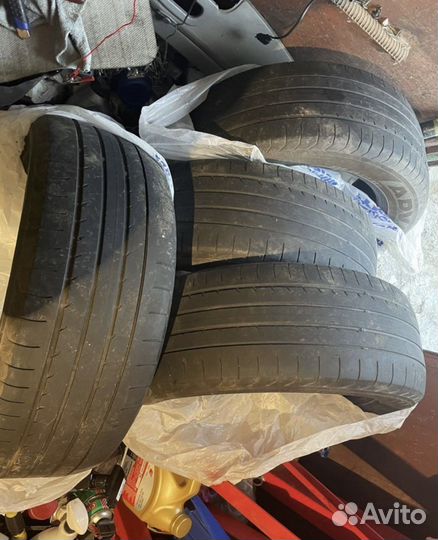 Yokohama Advan Sport V103S 235/55 R17