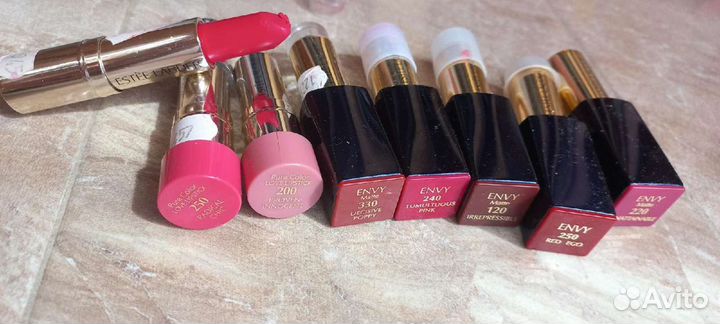 Губная помада оригинал