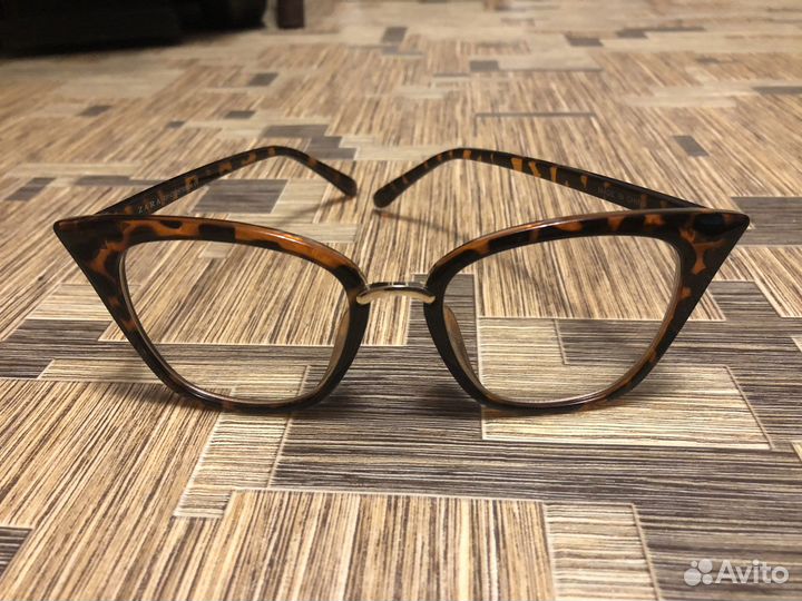 Солнцезащитные очки zara