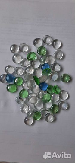 Стеклянные камушки для декора
