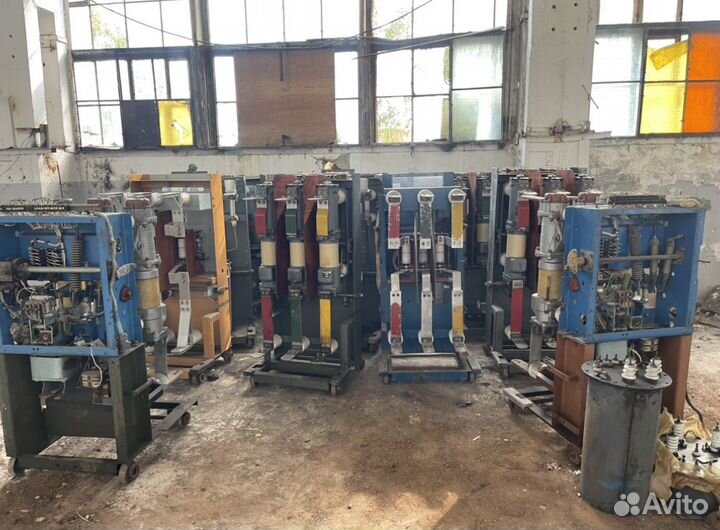 Трансформаторымасляный выключательпривода 1090