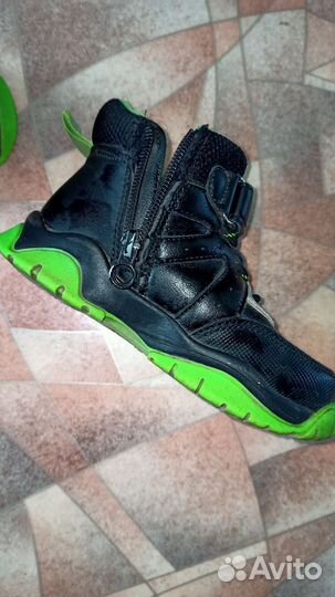 Демисезонные ботинки