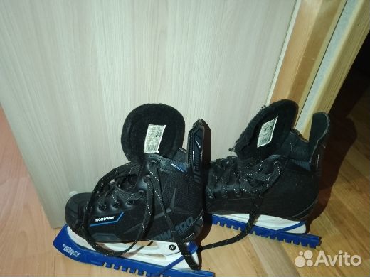 Продам хоккейную защиту детскую, коньки