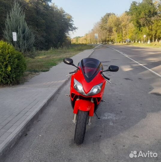 Продам мотоцикл Honda CBR 600 F4I спорт