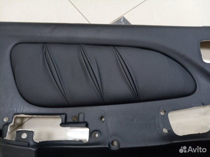 Обшивка двери передняя левая Hyundai Sonata EF