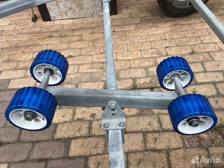 Опора роликовая для прицепа мзса 71881 100х50.04