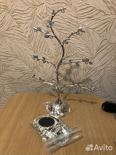 Семейное дерево с фоторамками