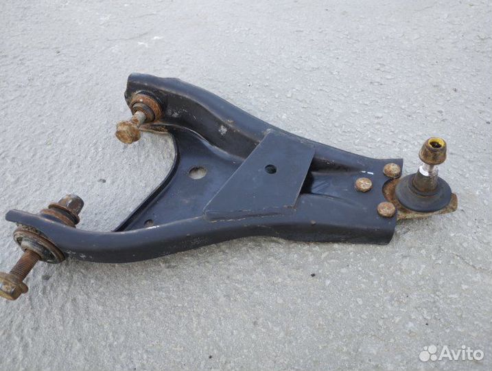 Рычаг передний правый Renault Duster K4MA606 2014