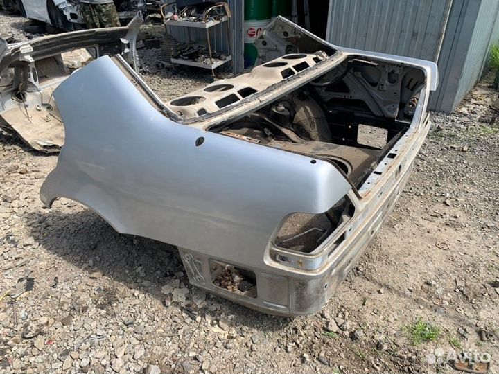 Крыло заднее правое, левое Mercedes-Benz S-Classe