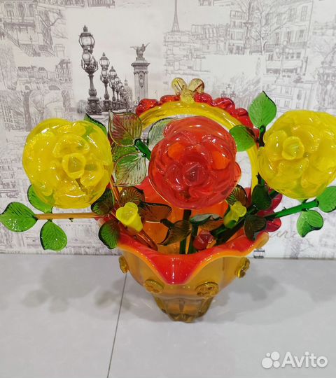 Корзина с цветами