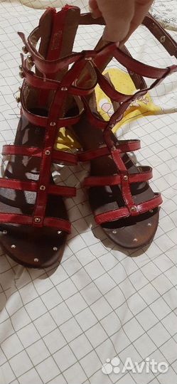 Сандали