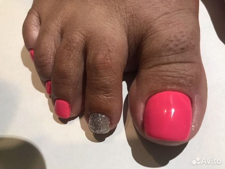 Маникюр,педикюр