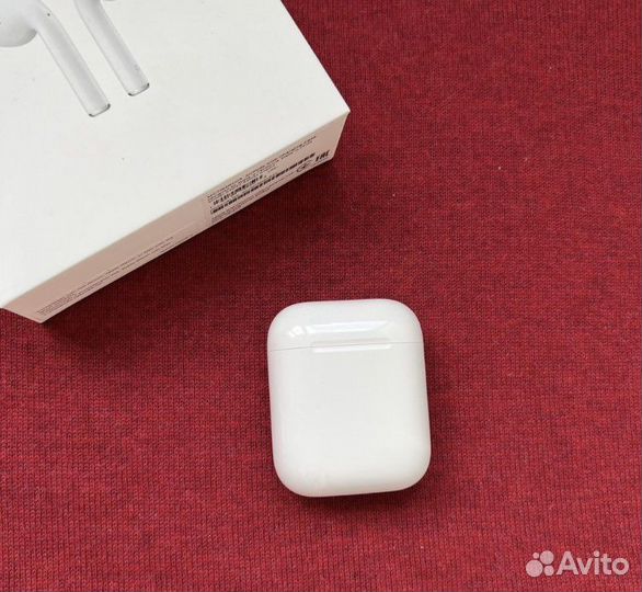 Кейс для Airpods 2 оригинал ростест