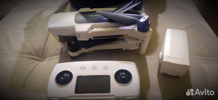 Квадрокоптер hubsan zino 2plus