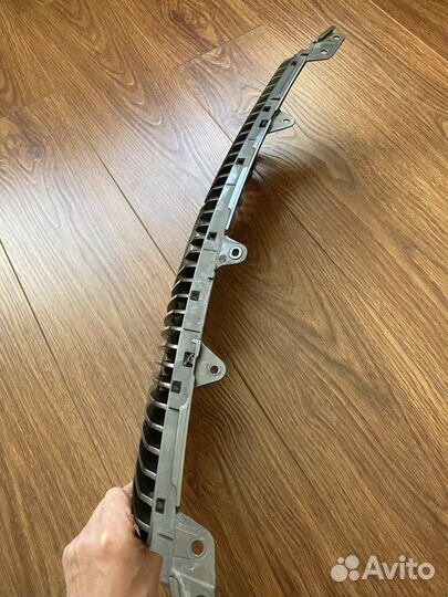 Решетка радиатора Lexus IS 250