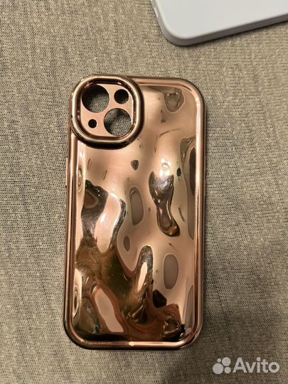 Чехол на iPhone 13