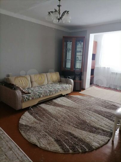 2-к. квартира, 43 м², 3/5 эт.