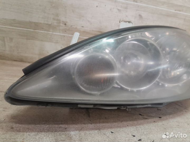Фара левая Toyota Camry XV30 (2001—2006)