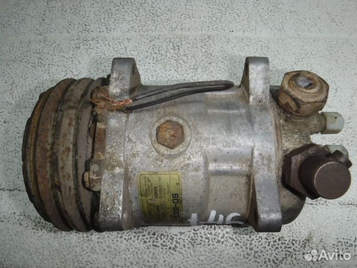 Компрессор кондиционера Audi 100/200 44 1983-1991