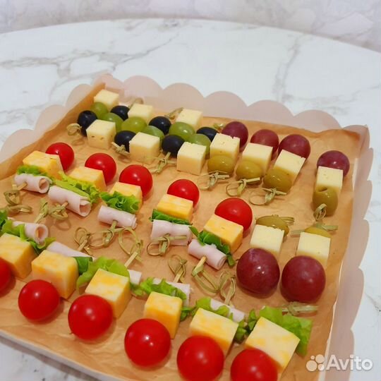 Фуршет кейтеринг праздник еда на дом