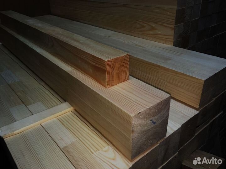 Домостроение с досками из лиственницы