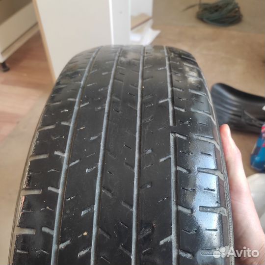 Yokohama 104ZR 225/65 R17