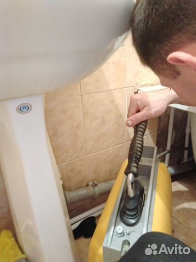 Устронения засоров в унитазе, трубы канализации