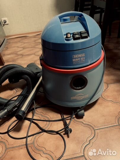 Моющий пылесос thomas