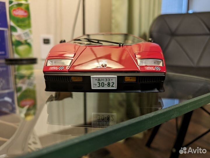 1:18 Kyosho Lamborghini Countach Walter Wolf