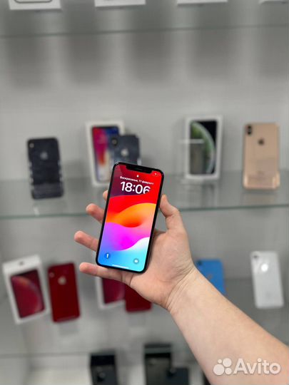 iPhone Xs, 256 ГБ