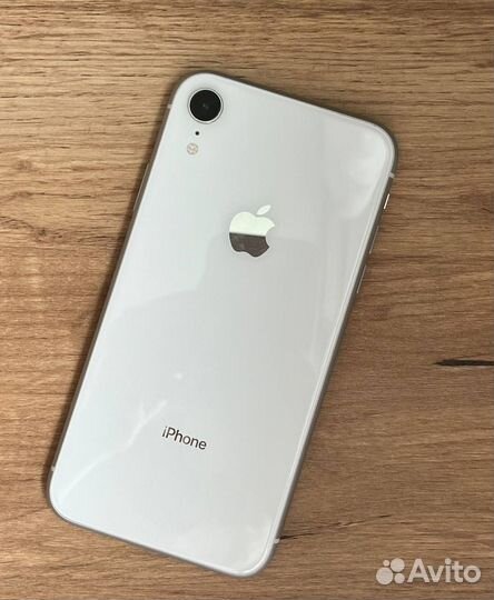 iPhone Xr, 128 ГБ