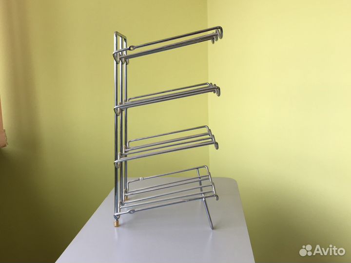 Подставка для винных бутылок металлическая