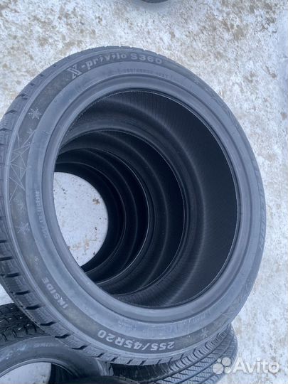 Tracmax X-Privilo S360 255/45 R20