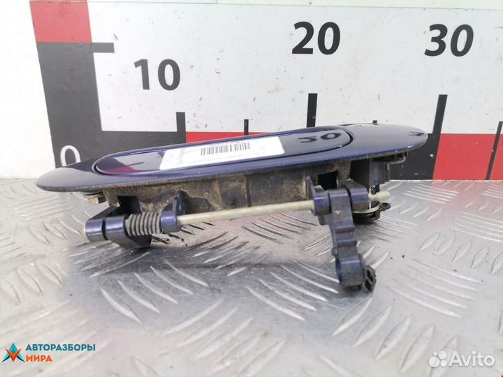 Ручка наружная передняя правая Mitsubishi Carisma