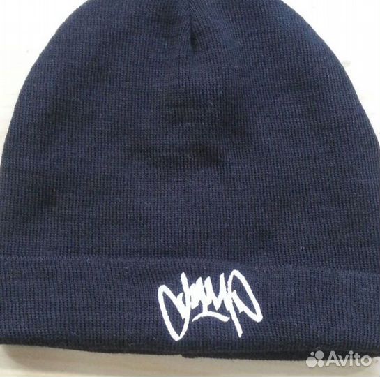 Изготовление вязаных шарфов и шапок