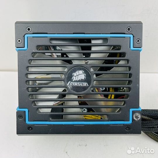 Блок питания Corsair GS700
