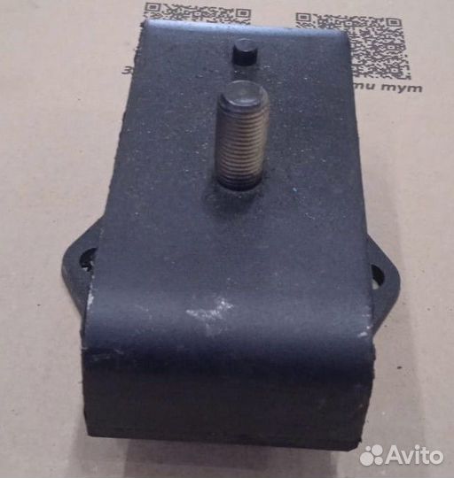 Подушка двигателя CA6110 (передняя)