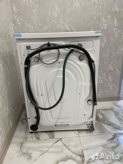 Стиральная машина новая