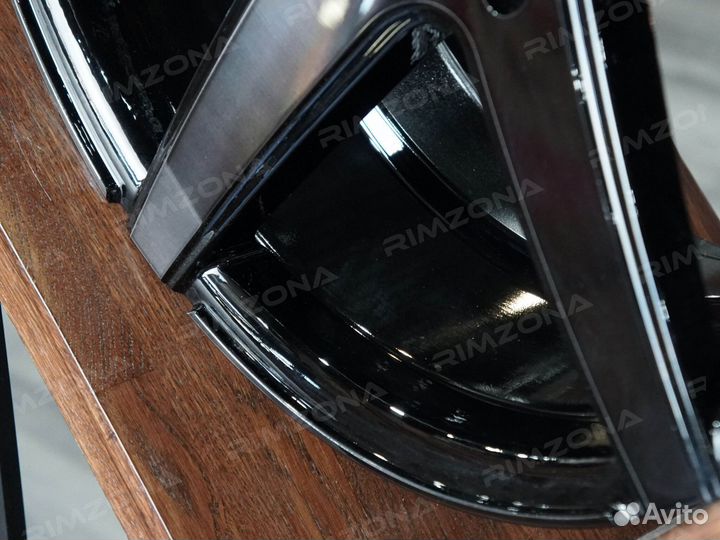 Литые диски Shogun R17 на Skoda. Арт1069