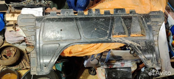 Skoda Octavia A7 пыльник (шумоизоляция) оригинал