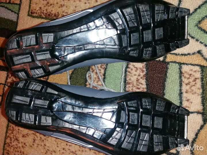 Лыжи беговые подростковые