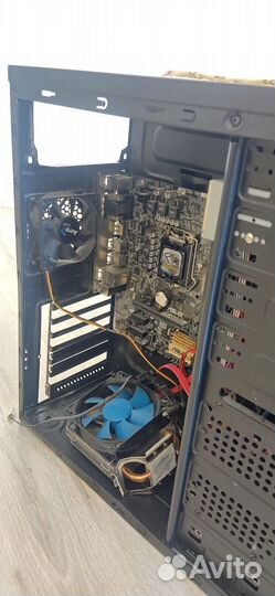 Материнская плата, с корпусом