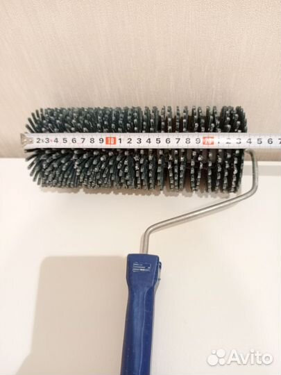 Игольчатый валик для наливного пола