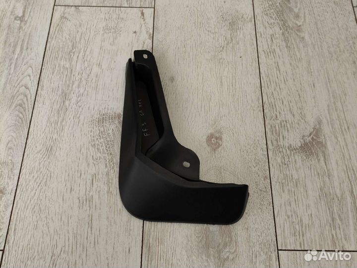 Брызговик задний левый хэтчбек ford focus III