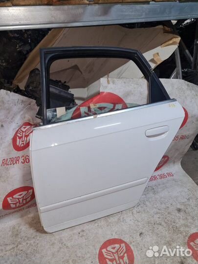 Дверь задняя левая Audi A4 B7 BFB 2006